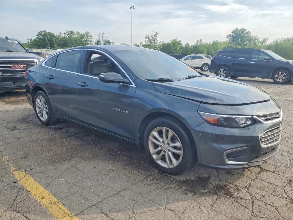 2017 CHEVROLET MALIBU LT 4