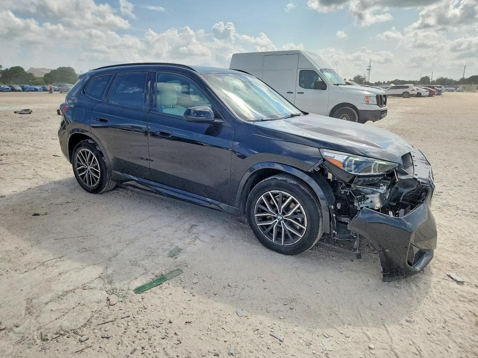 2026 BMW X1 4