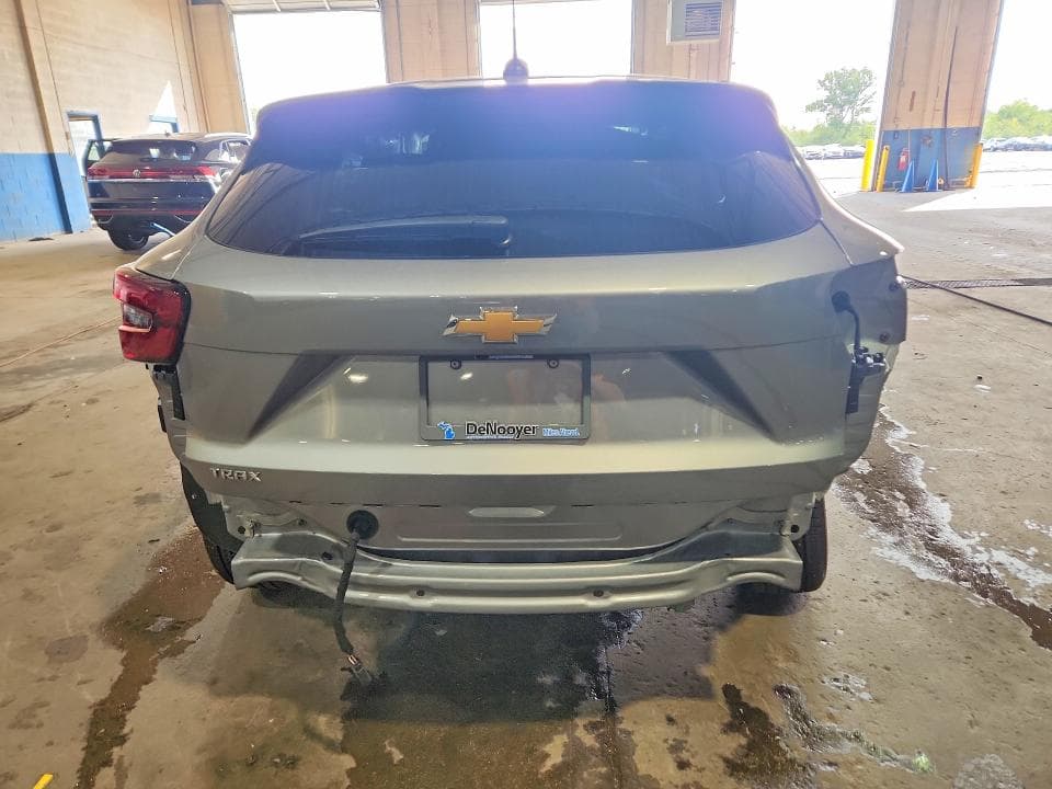 2026 CHEVROLET TRAX LS 6
