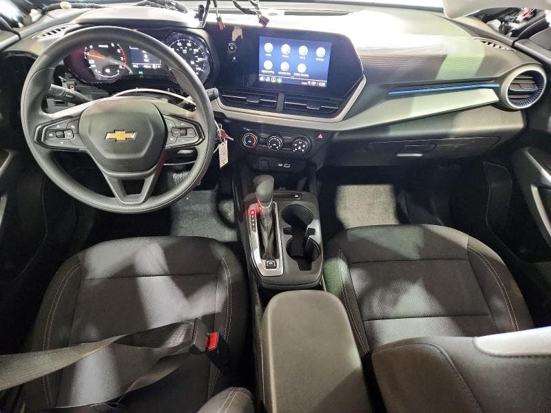 2026 CHEVROLET TRAX LS 8