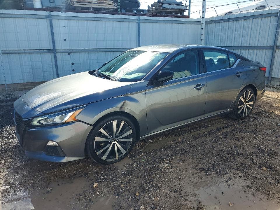 2021 NISSAN ALTIMA SR