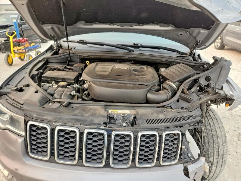 2018 JEEP GRAND CHEROKEE LAREDO 12