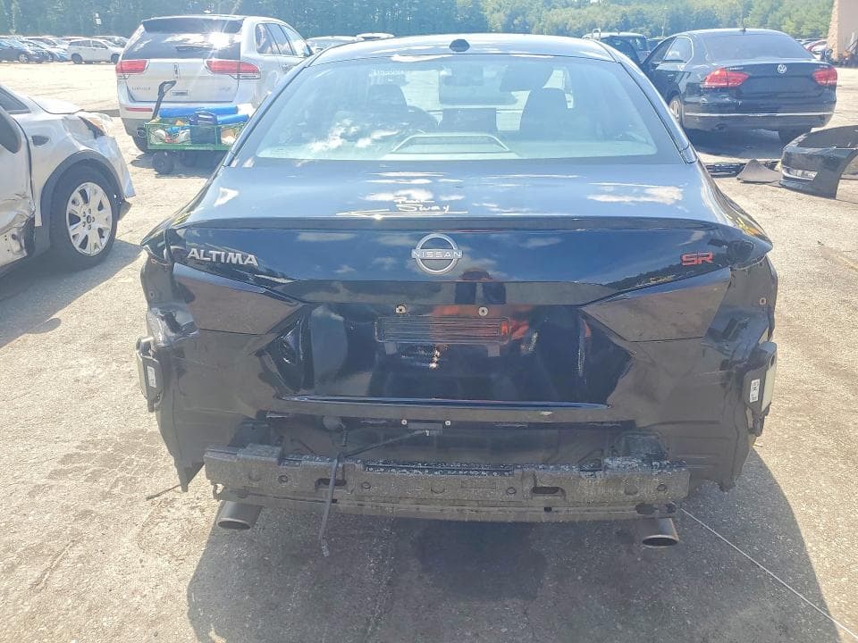 2023 NISSAN ALTIMA SR 6