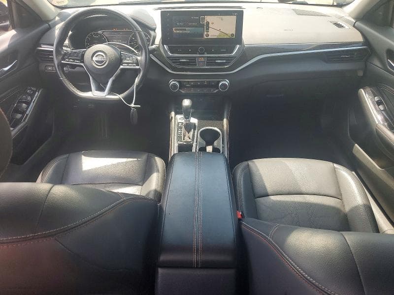 2023 NISSAN ALTIMA SR 8