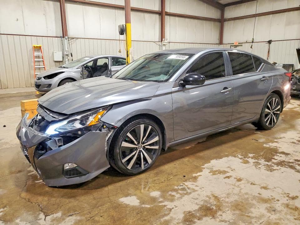 2021 NISSAN ALTIMA SR - 1