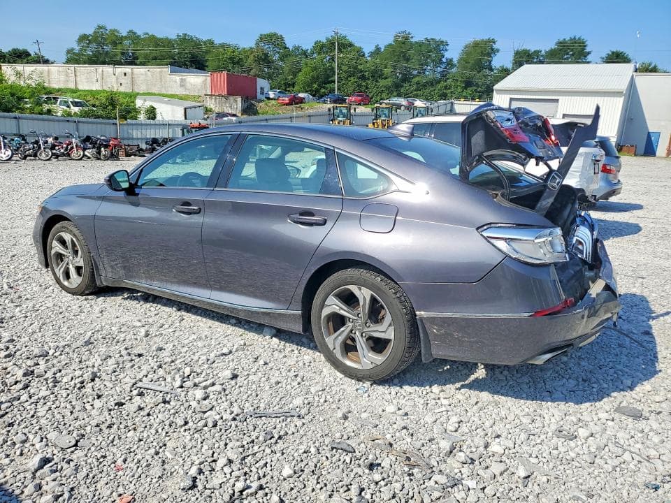 2018 HONDA ACCORD 4D 2