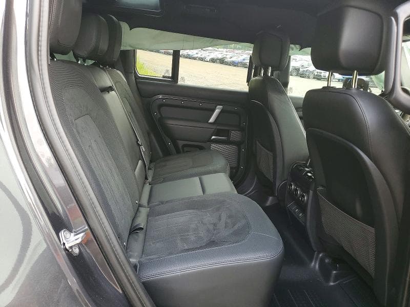 2023 LAND ROVER DEFENDER 110 11