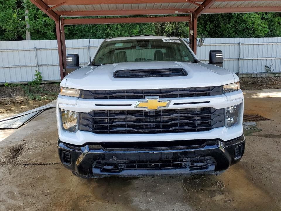 2024 CHEVROLET SILVERADO K2500 CUSTOM 5