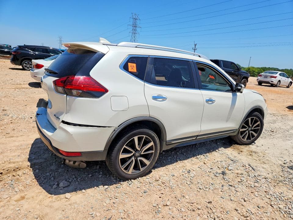 2017 NISSAN ROGUE SL 3