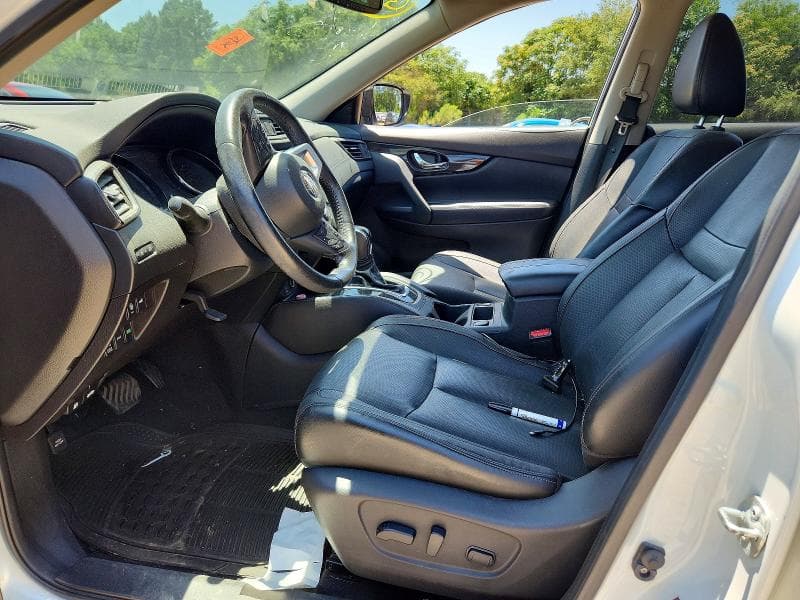 2017 NISSAN ROGUE SL 7