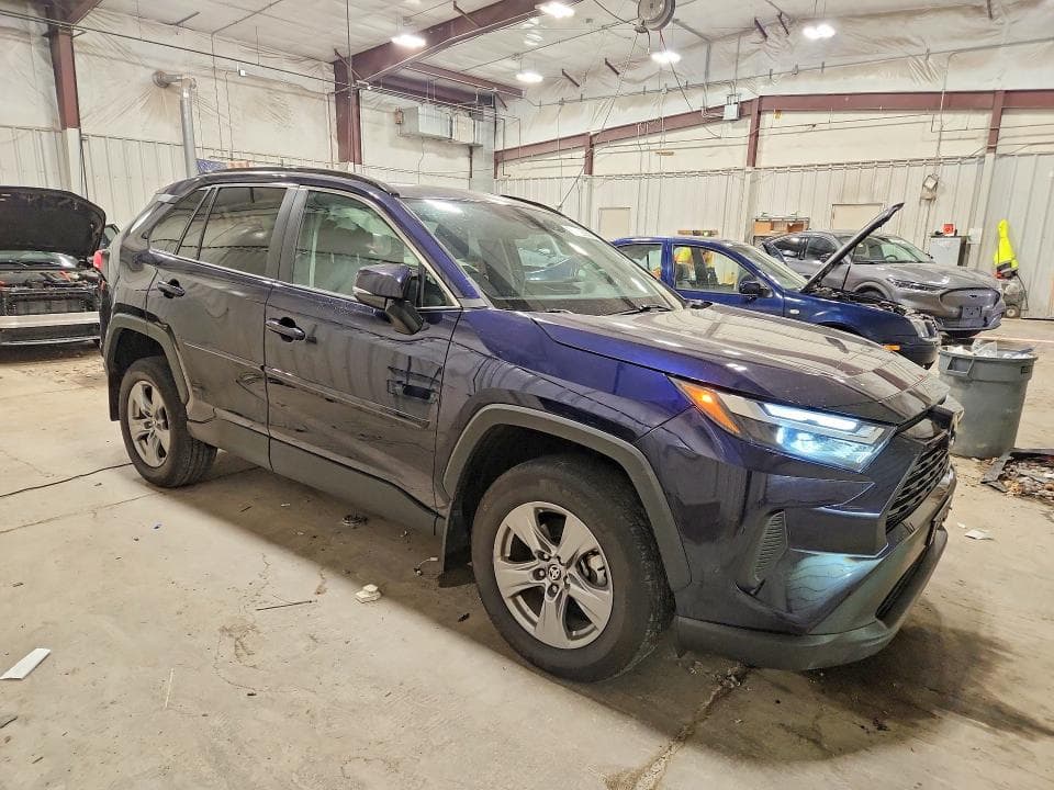 2024 TOYOTA RAV4 XLE 4