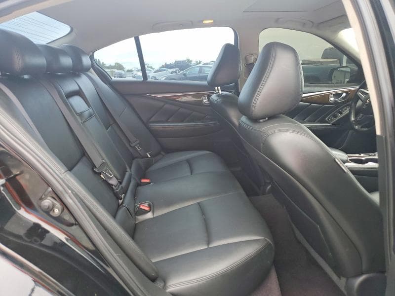 2018 INFINITI Q50 2.0T LUXE 10