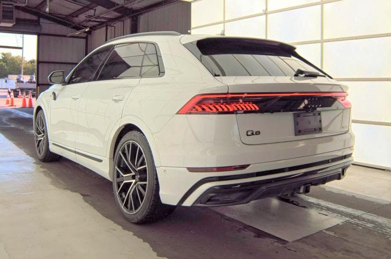 2021 AUDI Q8 PRESTIGE S-LINE PRESTIGE S-LINE 3