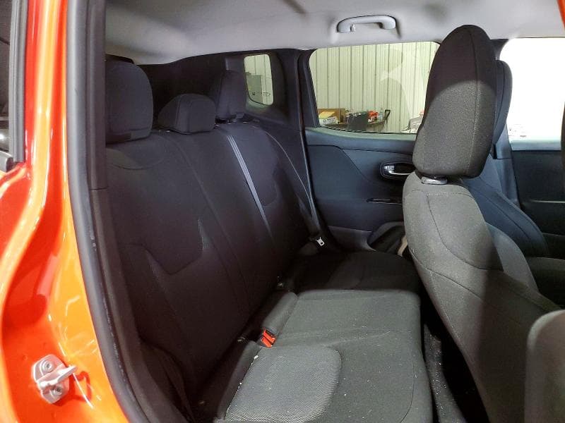 2017 JEEP RENEGADE SPORT 11