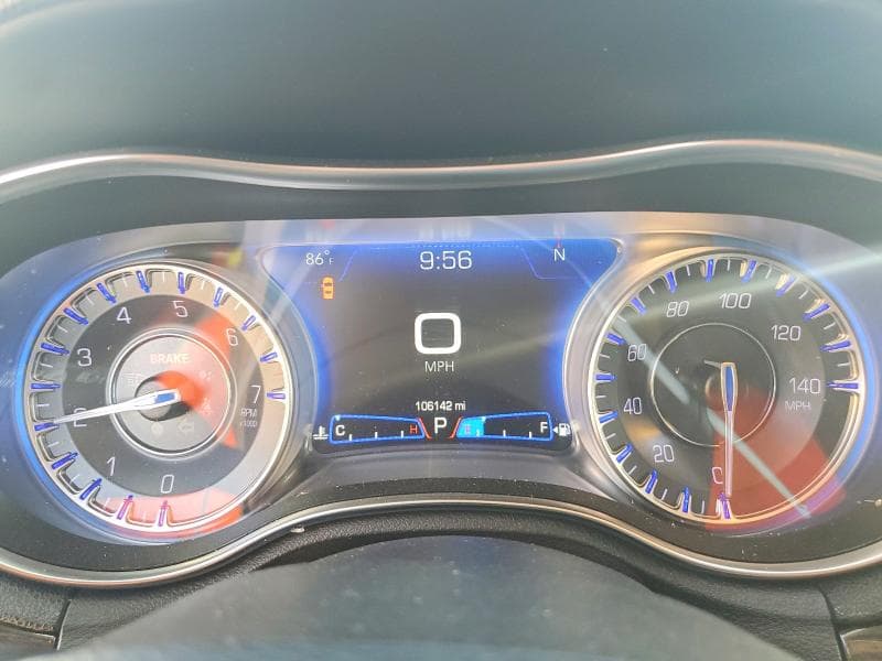 2019 CHRYSLER 300 LIMITED 9