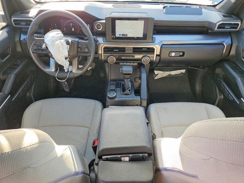 2025 TOYOTA 4RUNNER SR5 SR5 8