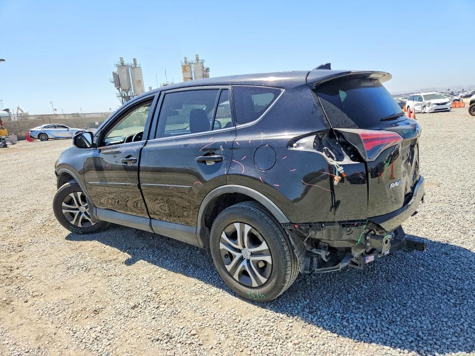 2017 TOYOTA RAV4 LE 2