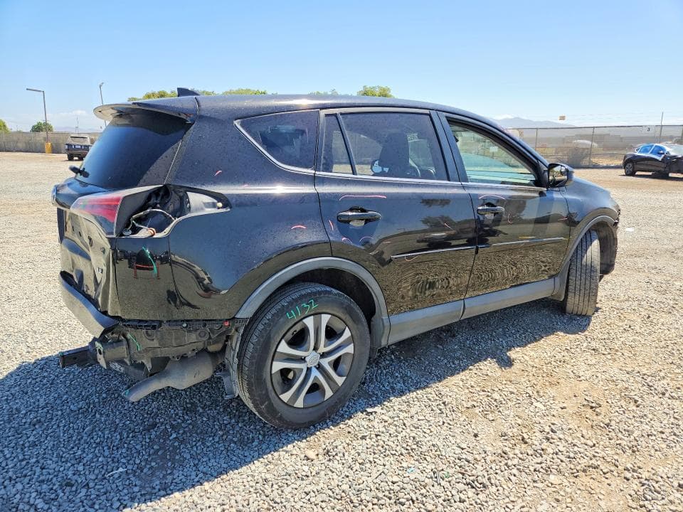 2017 TOYOTA RAV4 LE 3