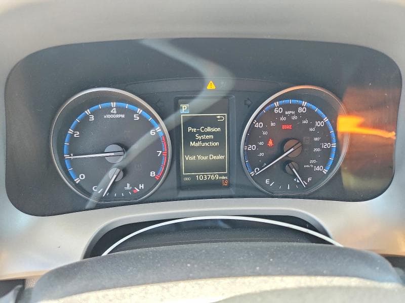 2017 TOYOTA RAV4 LE 9
