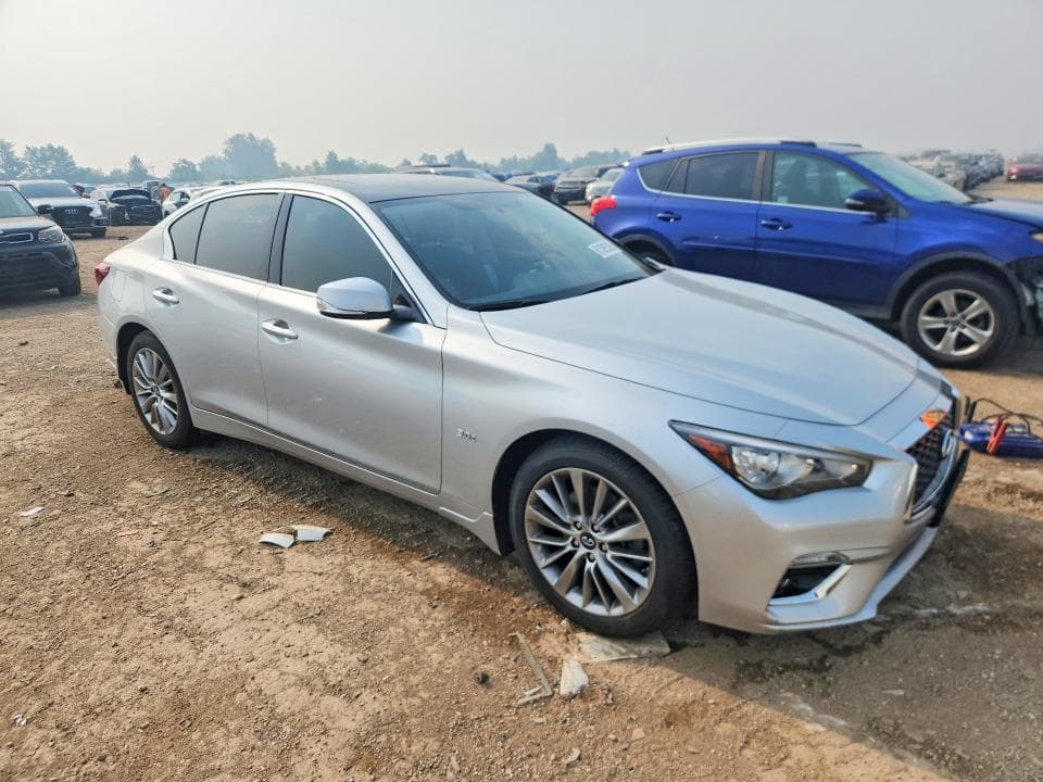2018 INFINITI Q50 3.0T LUXE 4