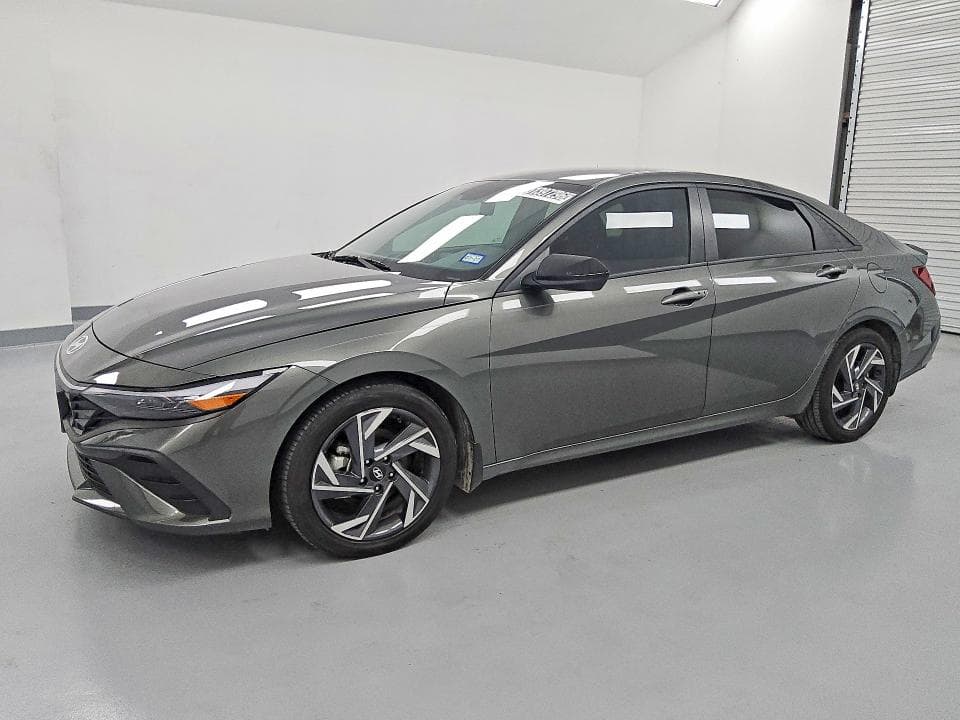 2025 HYUNDAI ELANTRA SEL SPORT - 1