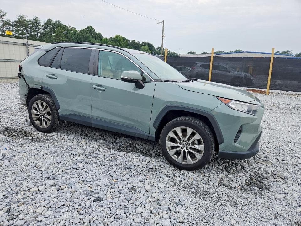 2021 TOYOTA RAV4 XLE PREMIUM 4