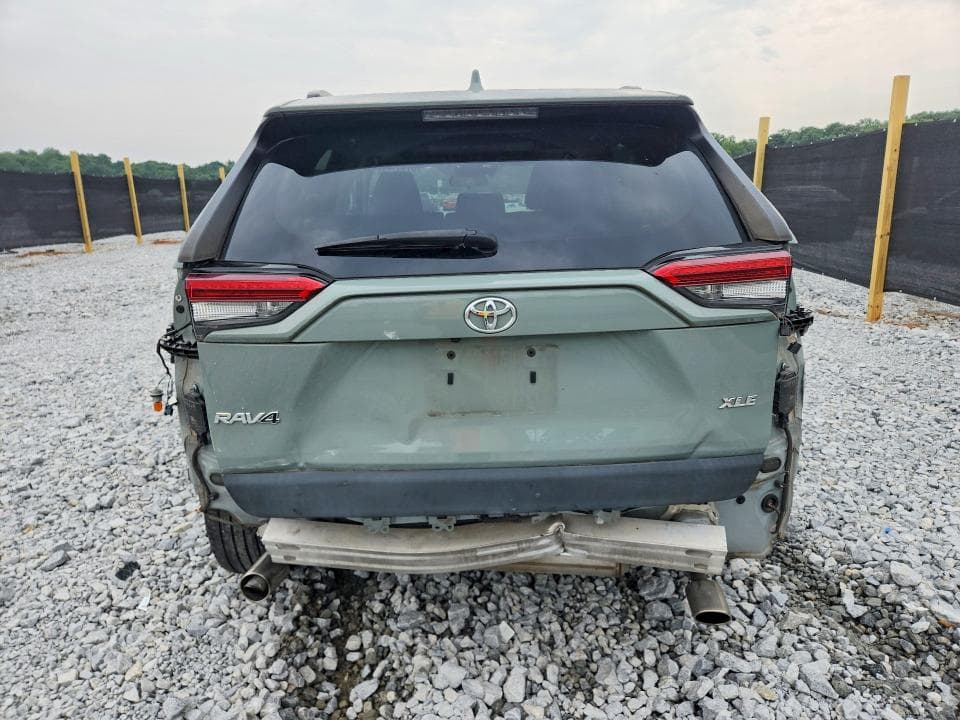 2021 TOYOTA RAV4 XLE PREMIUM 6