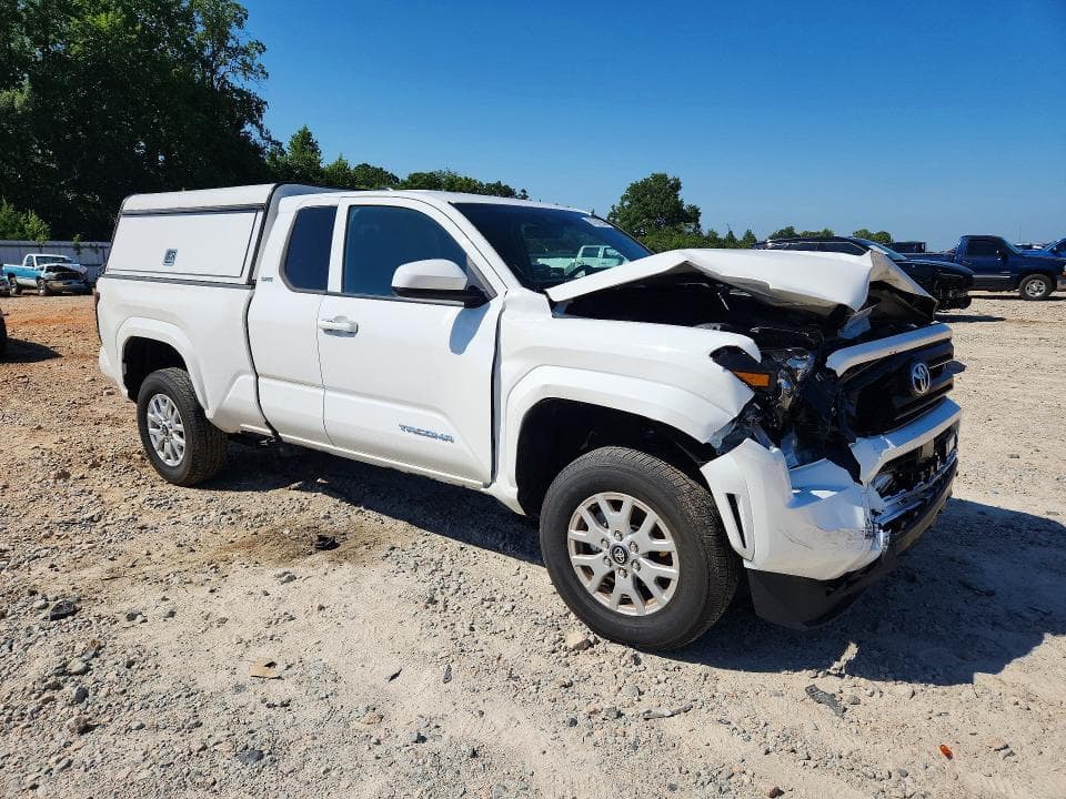 2025 TOYOTA TACOMA SR5 4