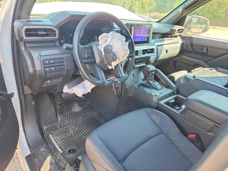 2025 TOYOTA TACOMA SR5 8