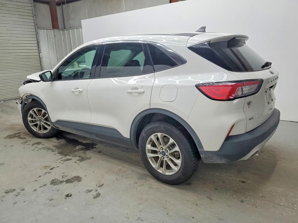 2022 FORD ESCAPE SE 2