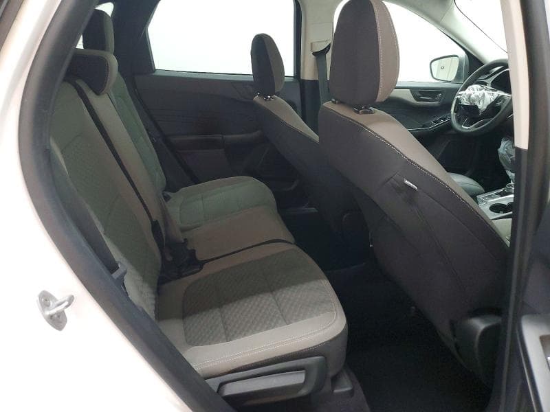 2022 FORD ESCAPE SE 11