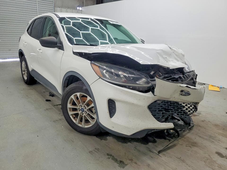 2022 FORD ESCAPE SE 4