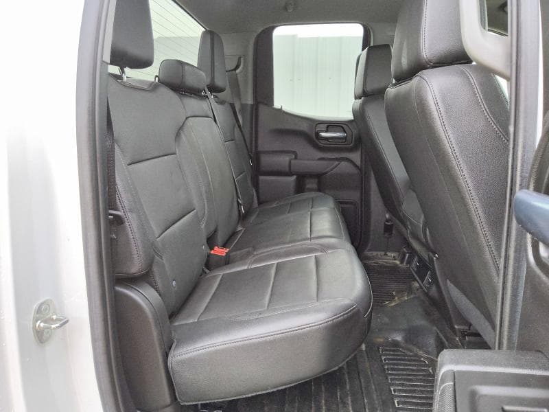 2023 CHEVROLET SILVERADO C1500 10