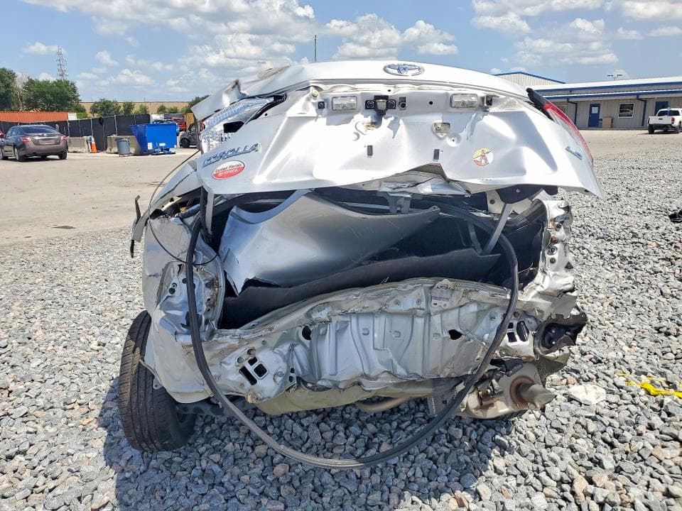 2021 TOYOTA COROLLA LE 6