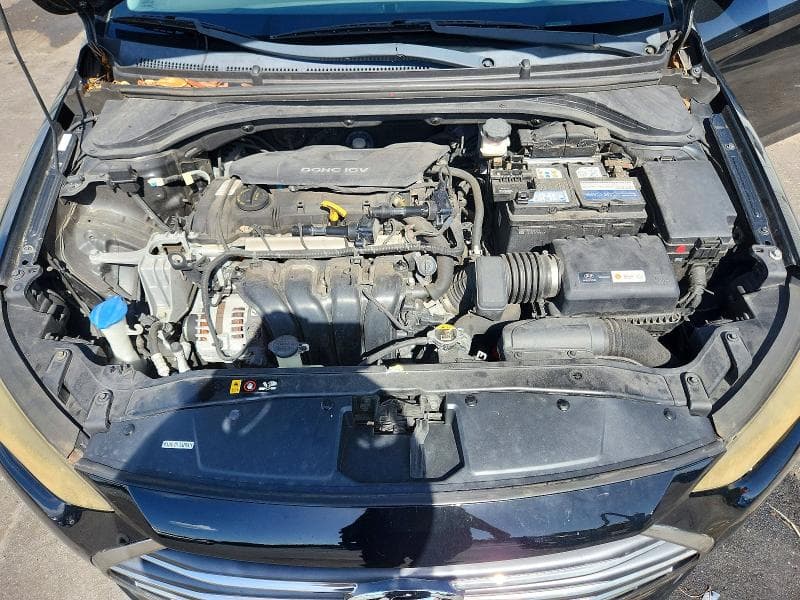 2018 HYUNDAI ELANTRA SEL 11