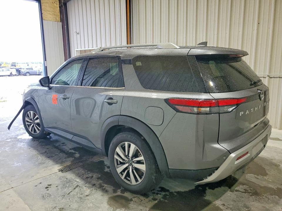 2023 NISSAN PATHFINDER SL 2