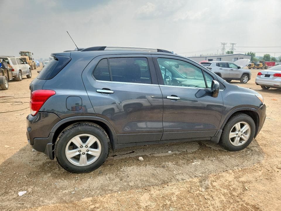 2017 CHEVROLET TRAX 1LT 3