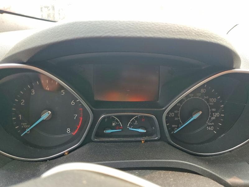 2017 FORD ESCAPE SE 9
