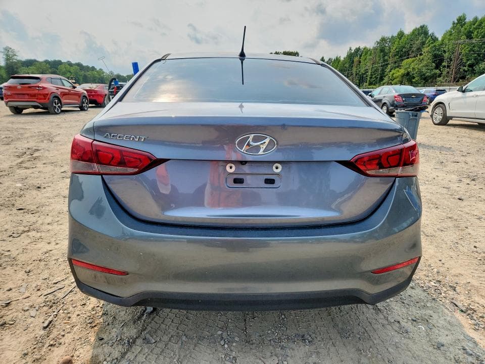 2020 HYUNDAI ACCENT SE 6