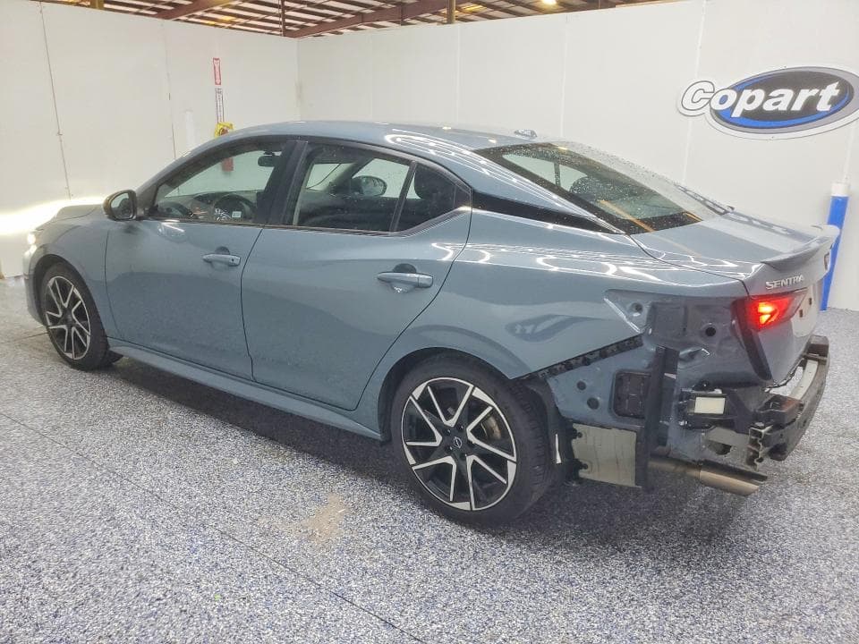 2025 NISSAN SENTRA SR 2