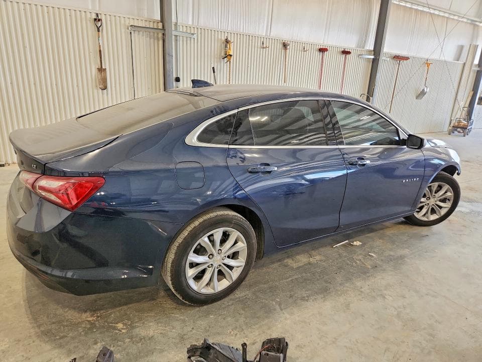 2022 CHEVROLET MALIBU LT 3