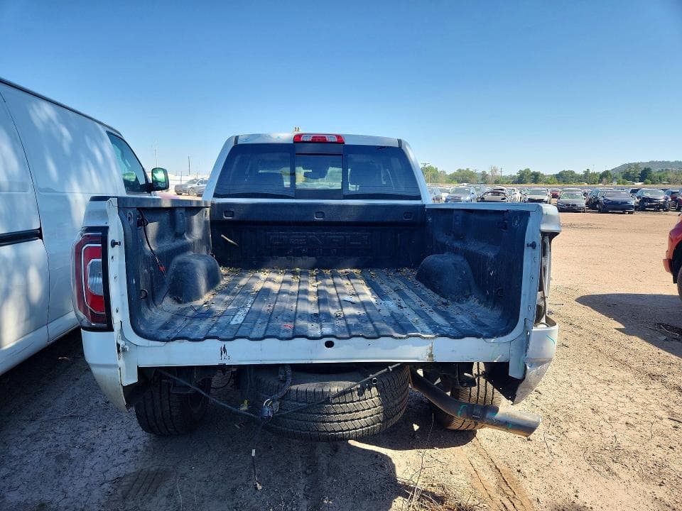 2017 GMC SIERRA K1500 DENALI K1500 DENALI 6