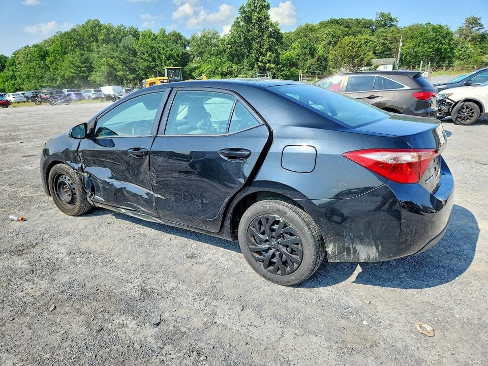2017 TOYOTA COROLLA LE 2