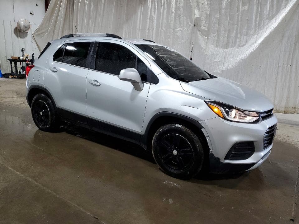 2020 CHEVROLET TRAX 1LT 4