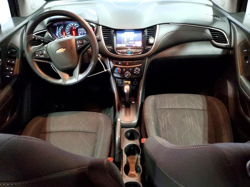 2020 CHEVROLET TRAX 1LT 8