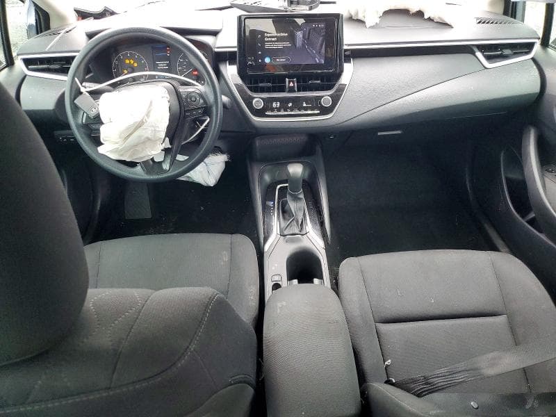 2025 TOYOTA COROLLA LE 8