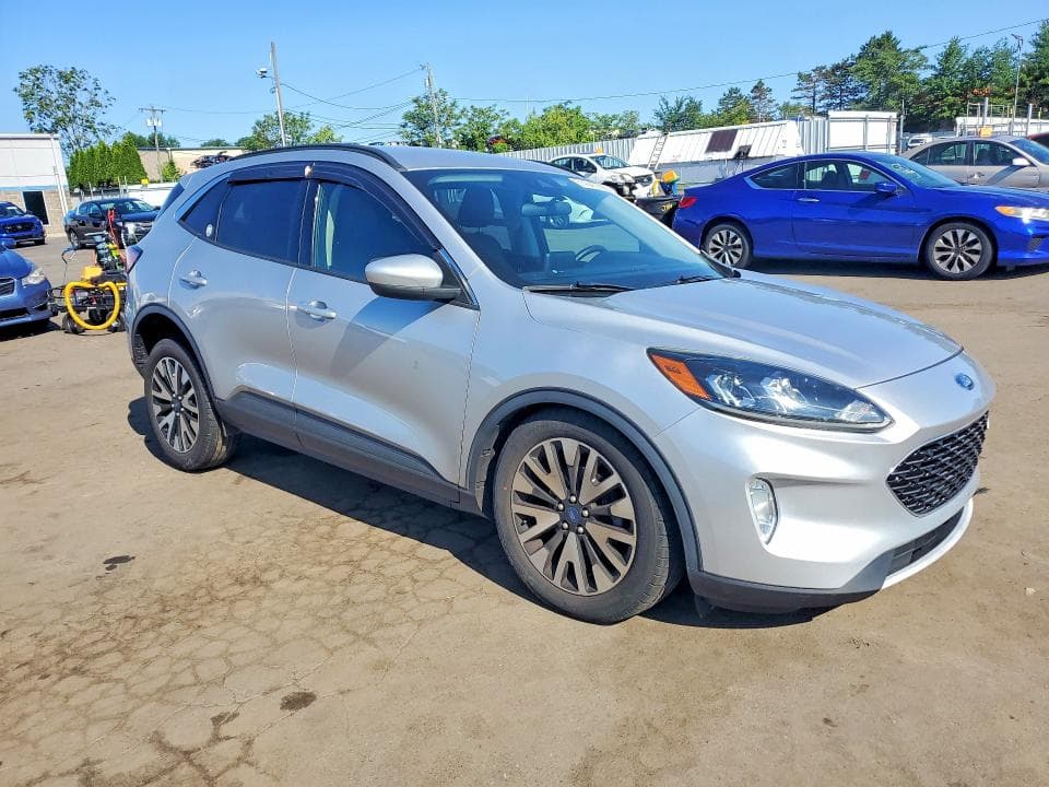 2020 FORD ESCAPE SEL 4