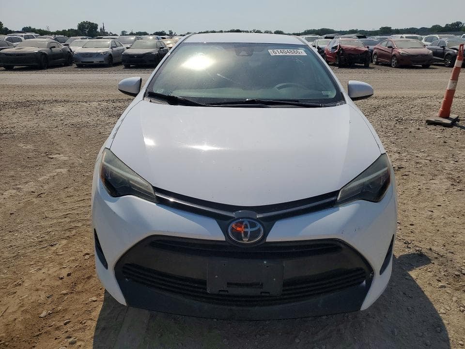 2017 TOYOTA COROLLA LE 5