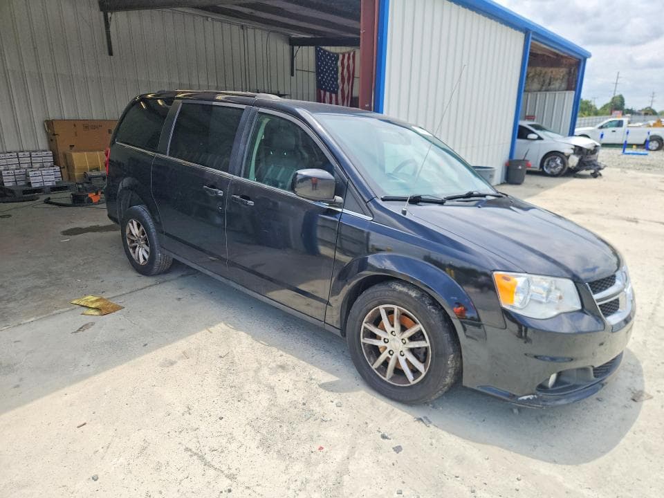 2018 DODGE GRAND CARAVAN SXT 4
