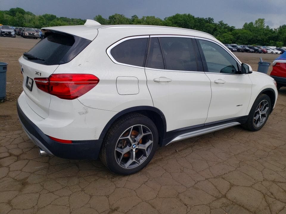 2017 BMW X1 XDRIVE28I 3
